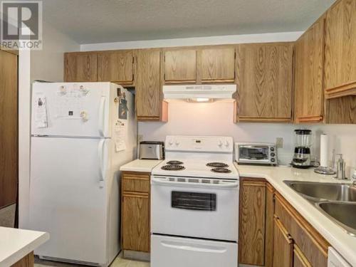 306-284-yorkton-ave-pe-main-south-penticton-12 at 306 - 284 Yorkton Avenue, Main South, Penticton