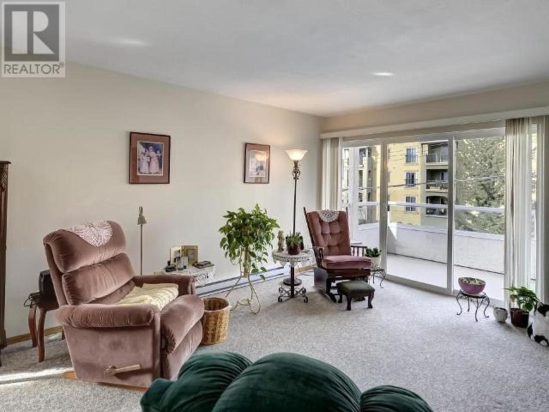 306 - 284 Yorkton Avenue, Main South, Penticton  by Norm Davies Okanagan Real Estate 306 - 284 Yorkton Avenue, Main South, Penticton