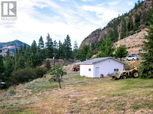 262-twin-lakes-road-ko-kaledenokanagan-falls-rural-kaledenokanagan-falls-09 at 262 Twin Lakes Road, Kaleden 262-twin-lakes-road-ko-kaledenokanagan-falls-rural-kaledenokanagan-falls-09 at 262 Twin Lakes Road, Kaleden