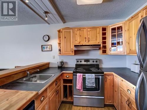 209-330-strayhorse-road-pe-apex-mountain-hedley-apex-mountain-resort-02 at 209 - 330 Strayhorse Road, Apex Mountain (hedley), Apex 209-330-strayhorse-road-pe-apex-mountain-hedley-apex-mountain-resort-02 at 209 - 330 Strayhorse Road, Apex Mountain (hedley), Apex