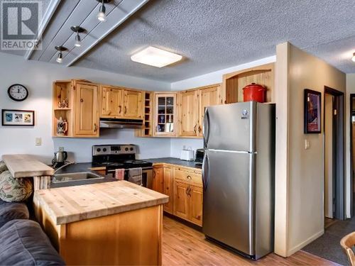 209-330-strayhorse-road-pe-apex-mountain-hedley-apex-mountain-resort-10 at 209 - 330 Strayhorse Road, Apex Mountain (hedley), Apex