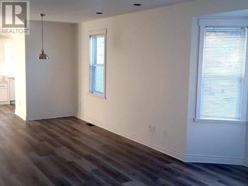 410-alexander-ave-pe-main-north-penticton-02 at 410 Alexander Avenue, Main North, Penticton