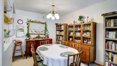 305-284-yorkton-avenue-main-south-penticton-02 at 305 - 284 Yorkton Avenue, Main South, Penticton 305-284-yorkton-avenue-main-south-penticton-02 at 305 - 284 Yorkton Avenue, Main South, Penticton