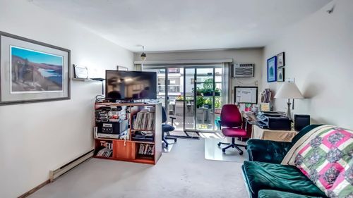 305-284-yorkton-avenue-main-south-penticton-04 at 305 - 284 Yorkton Avenue, Main South, Penticton