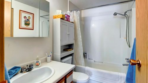 305-284-yorkton-avenue-main-south-penticton-07 at 305 - 284 Yorkton Avenue, Main South, Penticton 305-284-yorkton-avenue-main-south-penticton-07 at 305 - 284 Yorkton Avenue, Main South, Penticton