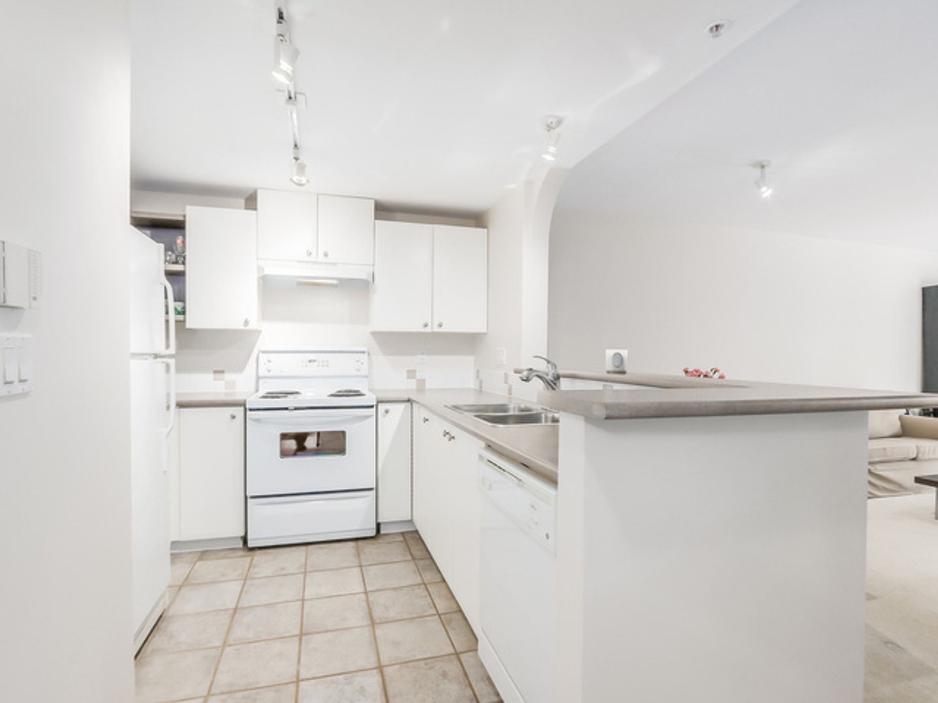 59783 at 110 - 1111 Lynn Valley Road, Lynn Valley, North Vancouver