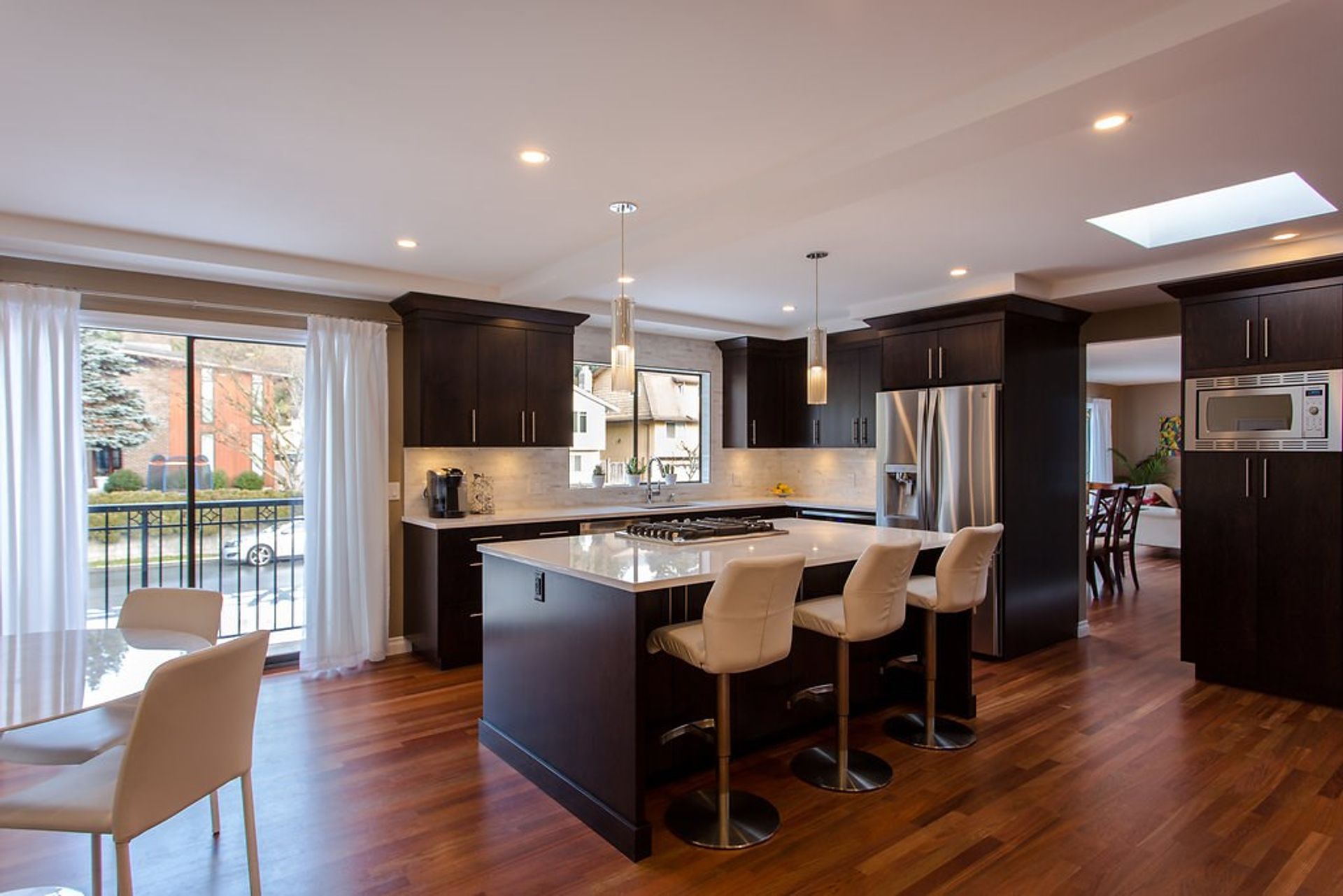 60060 at 2725 Wyat Place, Blueridge NV, North Vancouver