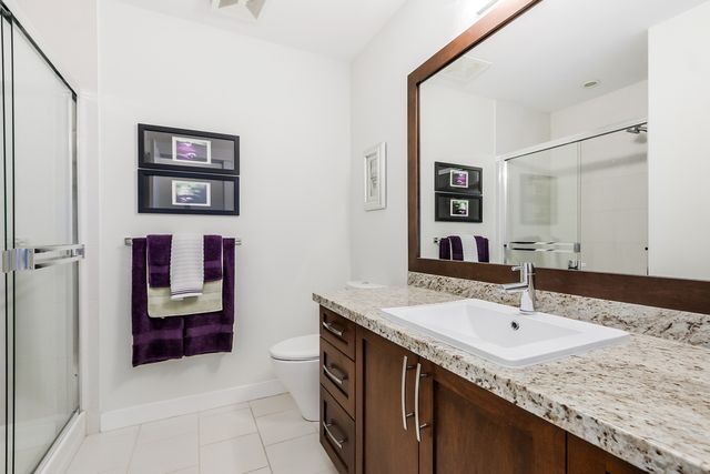 60368 at 11 - 307 15th Street East, Central Lonsdale, North Vancouver