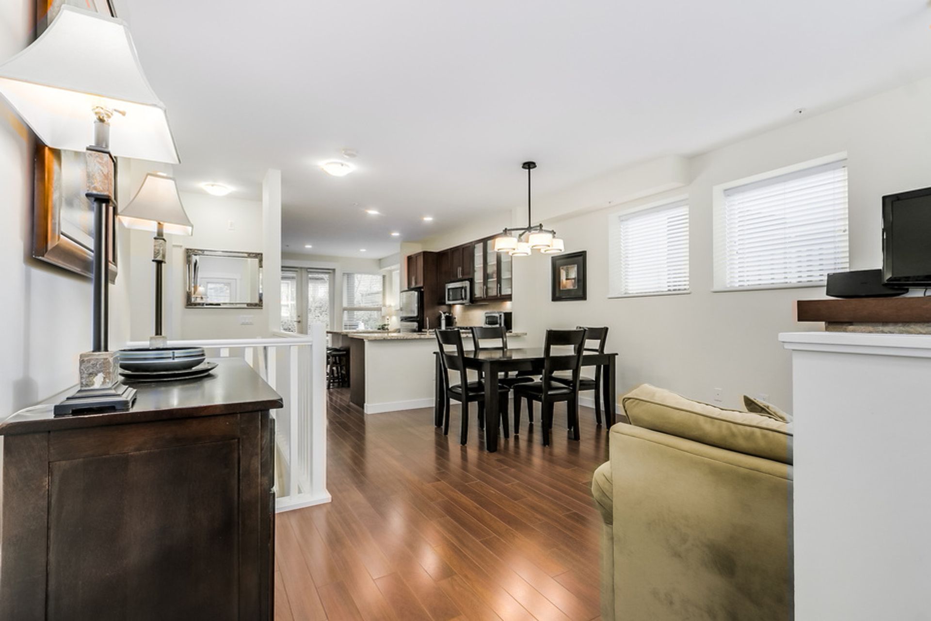 60323 at 11 - 307 15th Street East, Central Lonsdale, North Vancouver