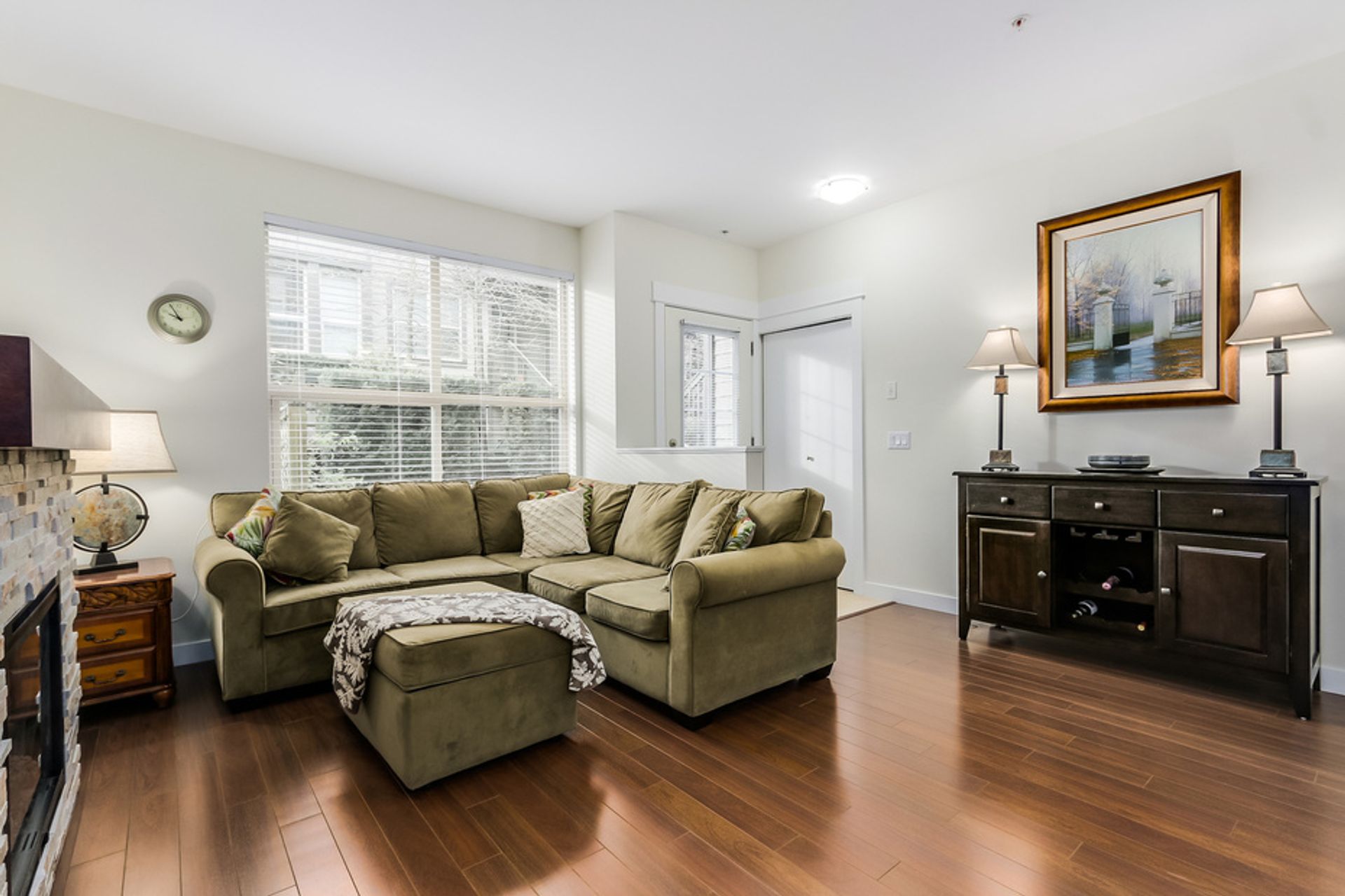 60332 at 11 - 307 15th Street East, Central Lonsdale, North Vancouver