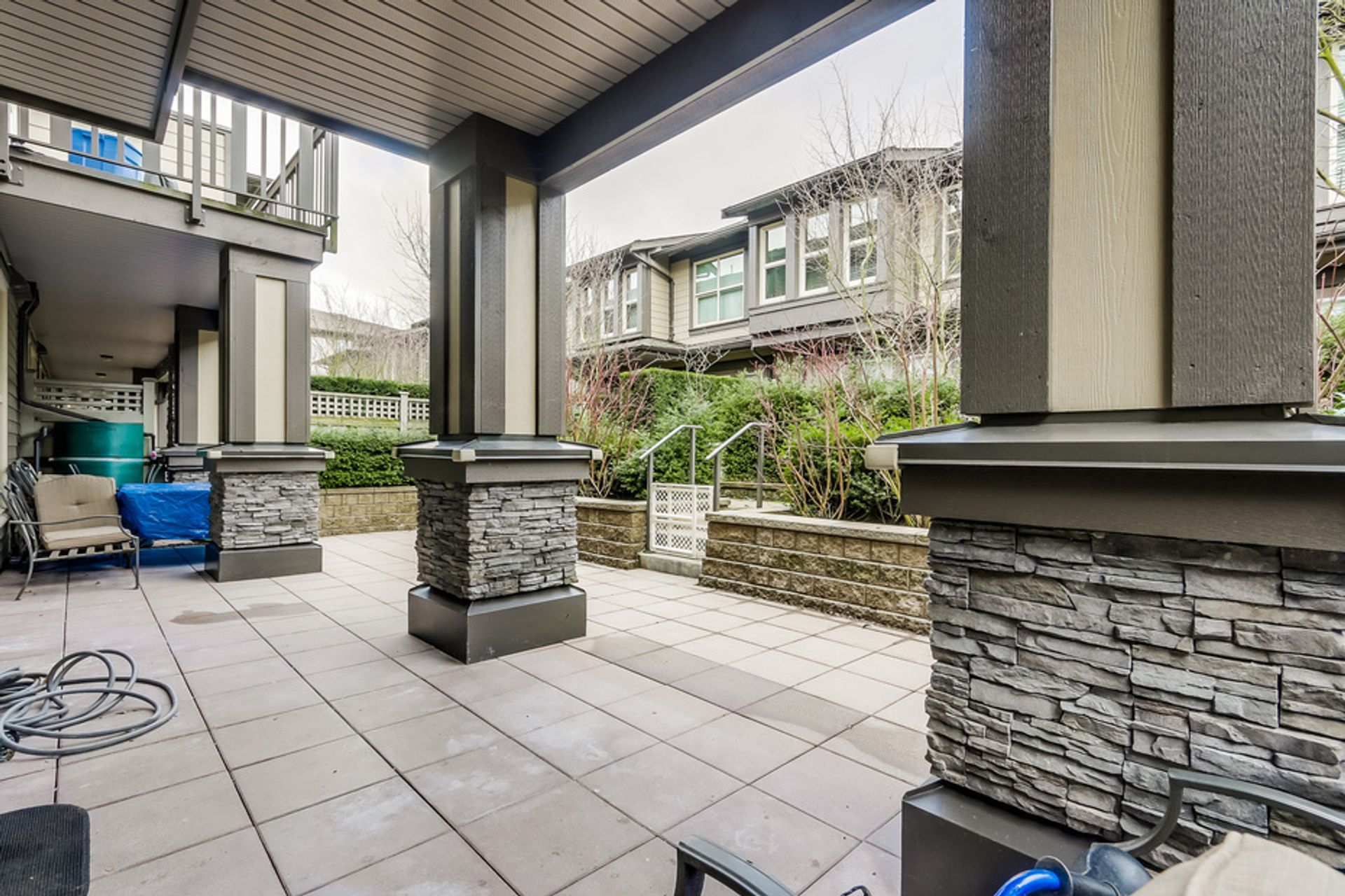 60371 at 11 - 307 15th Street East, Central Lonsdale, North Vancouver