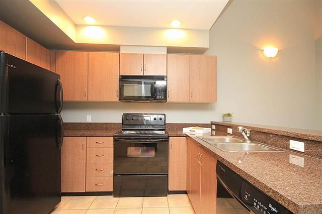 61073 at 304 - 118 22nd Street West, Central Lonsdale, North Vancouver