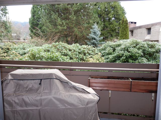 60576 at 318 - 1385 Draycott Road, Lynn Valley, North Vancouver