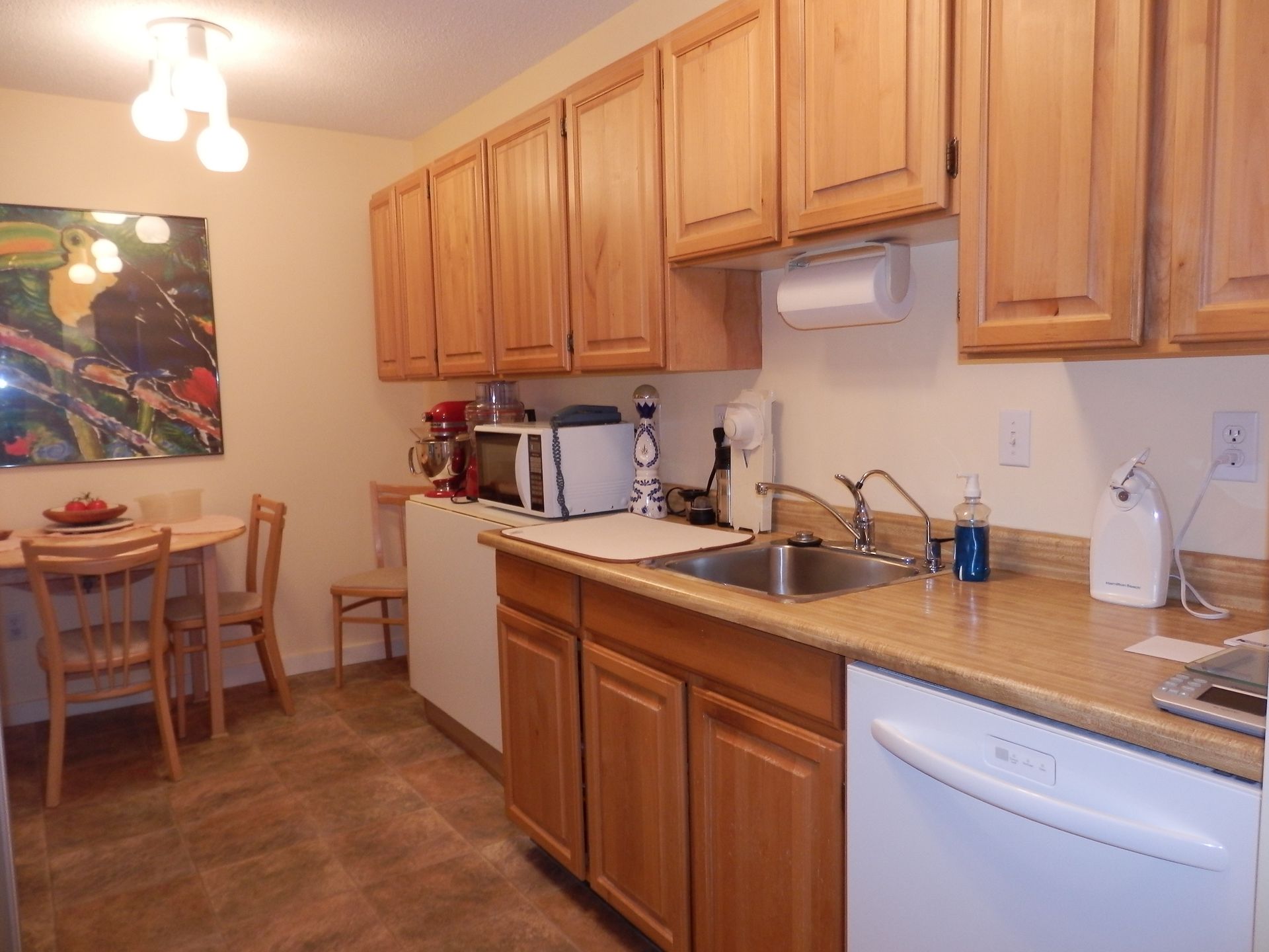 60561 at 318 - 1385 Draycott Road, Lynn Valley, North Vancouver