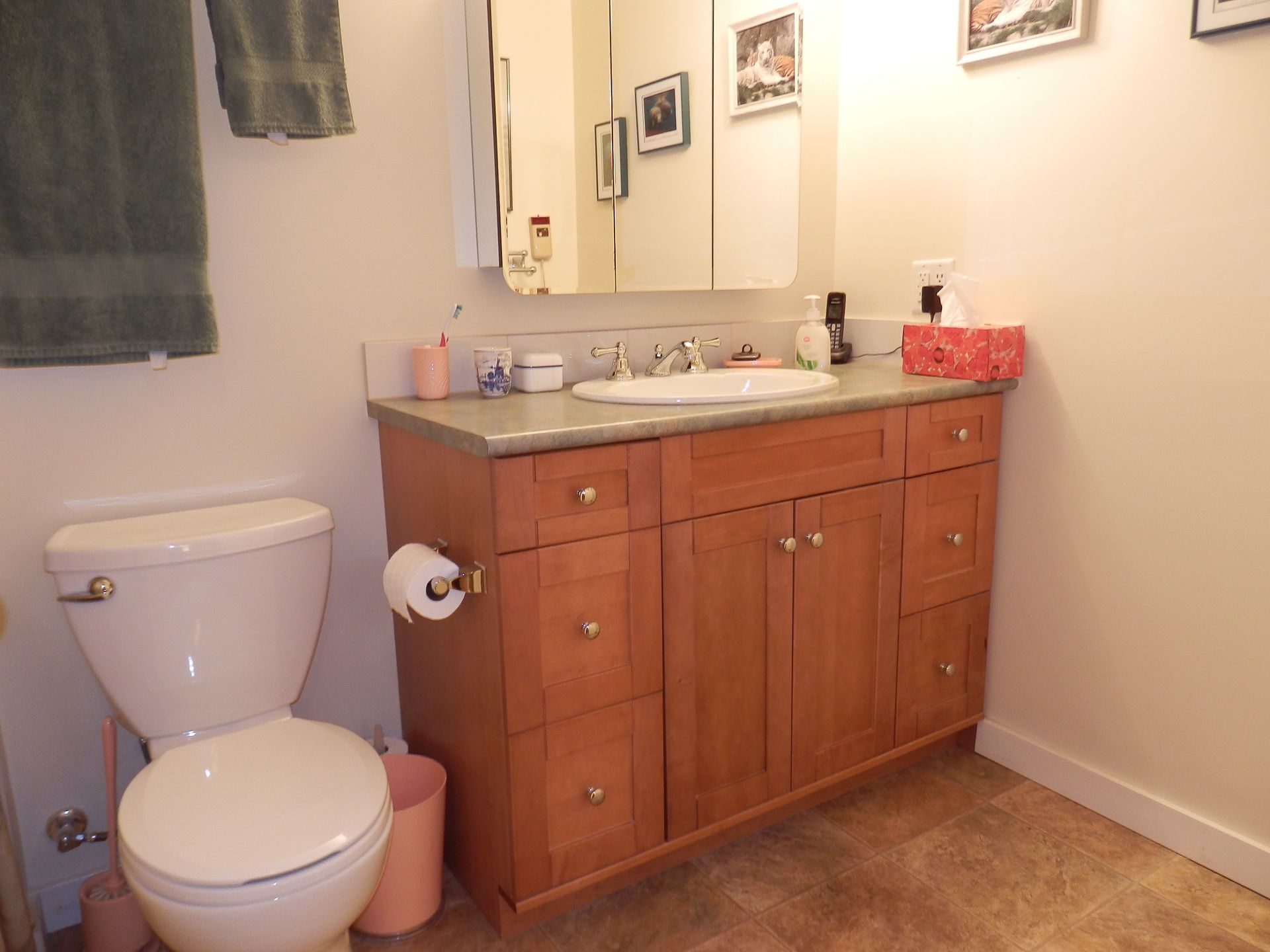 60588 at 318 - 1385 Draycott Road, Lynn Valley, North Vancouver