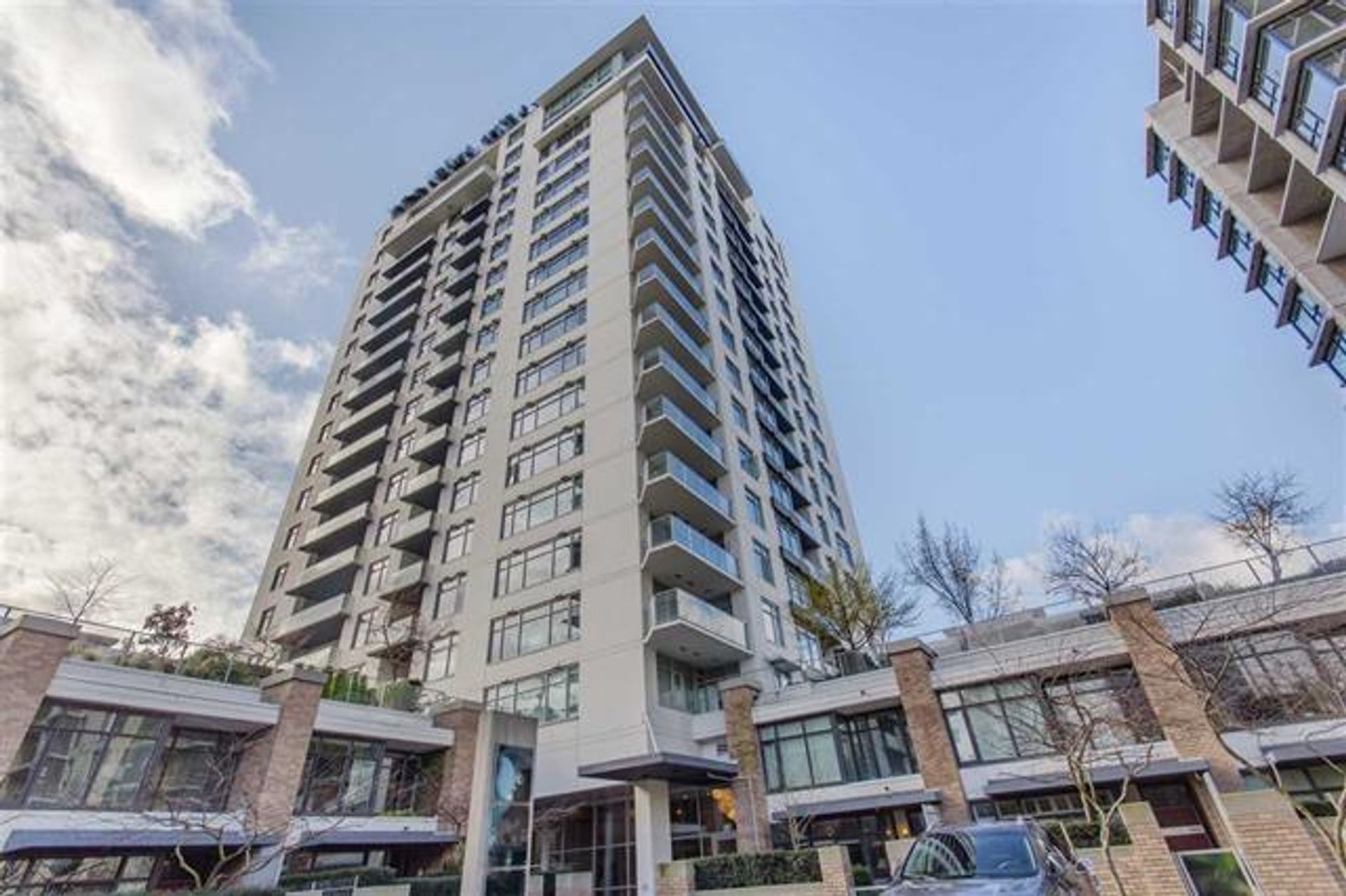 61130 at 1003 - 1320 Chesterfield Avenue, Central Lonsdale, North Vancouver