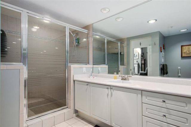 61177 at 402 - 3680 Banff Court, Northlands, North Vancouver