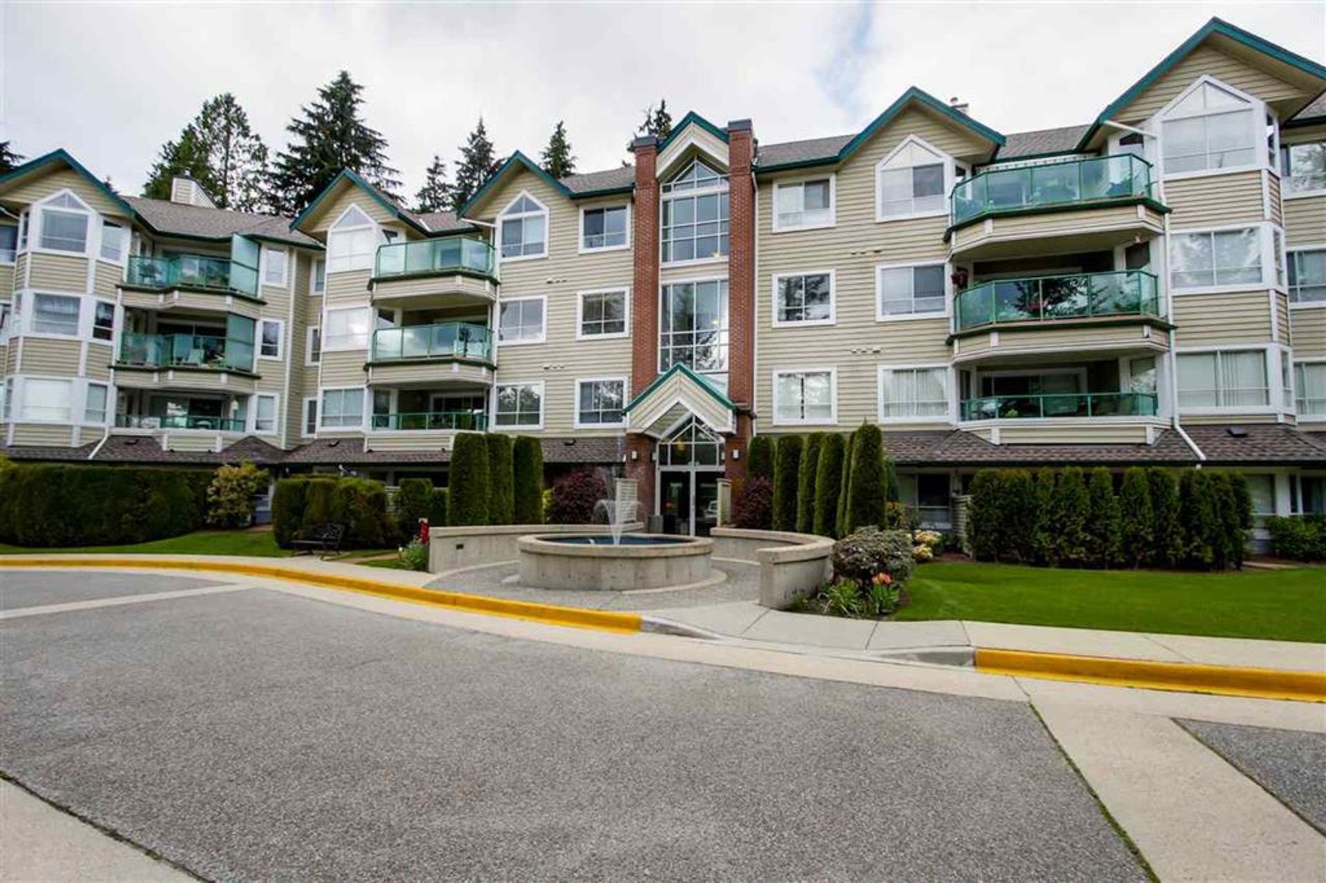 402 - 3680 Banff Court, Northlands, North Vancouver photo 8