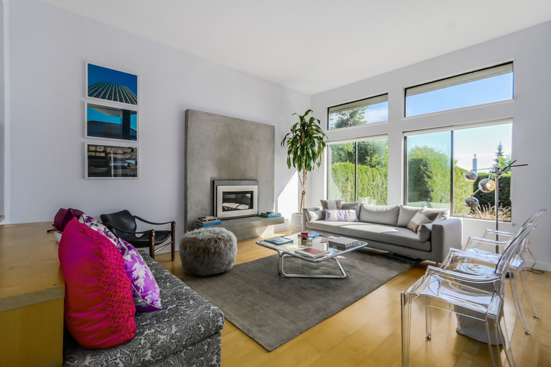 60442 at 256 5th Street West, Lower Lonsdale, North Vancouver