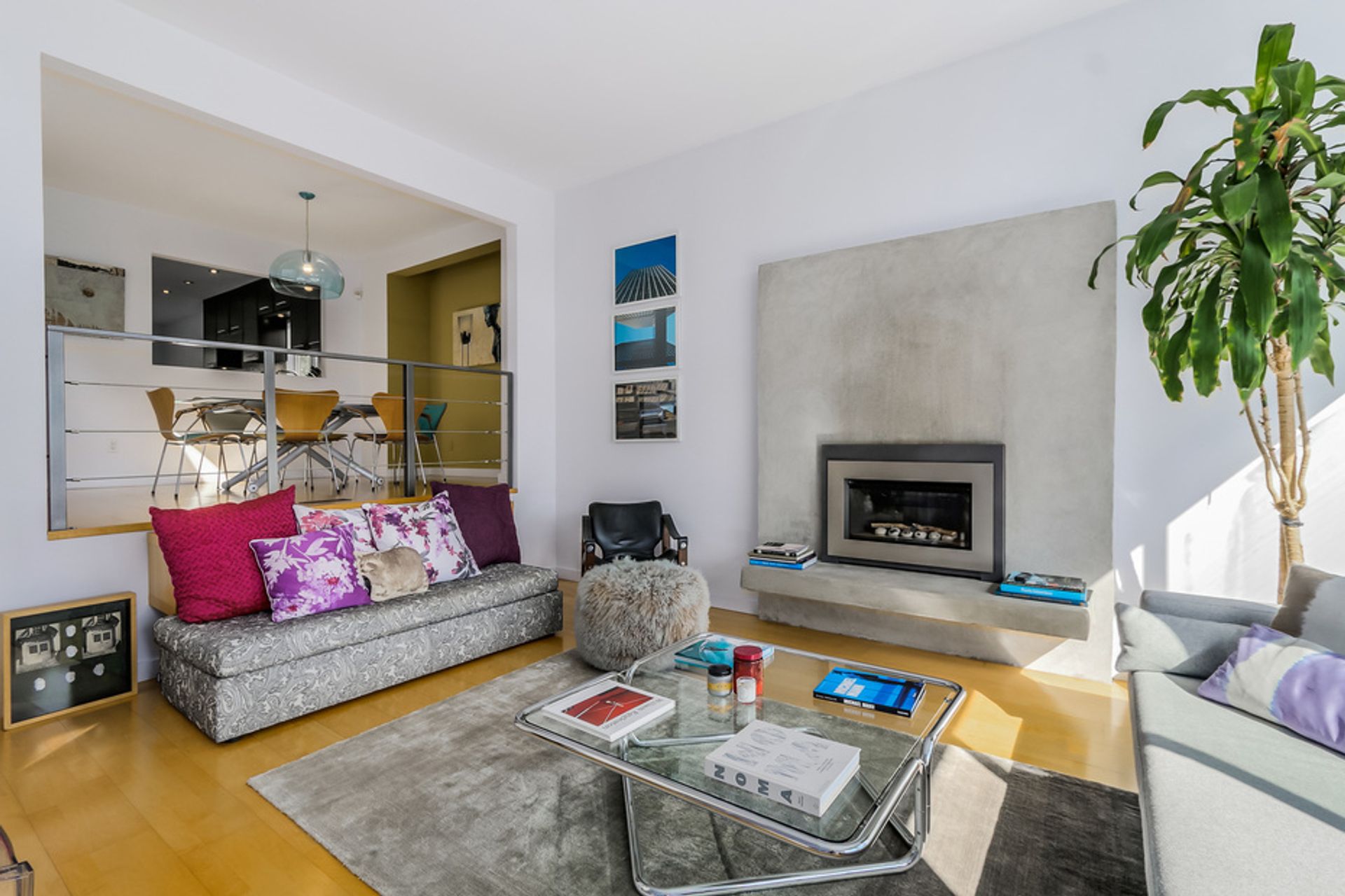 60445 at 256 5th Street West, Lower Lonsdale, North Vancouver