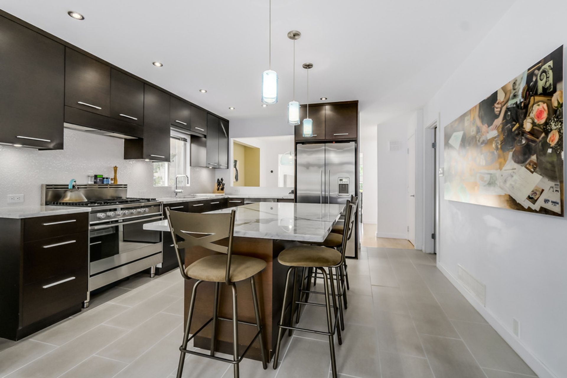 60460 at 256 5th Street West, Lower Lonsdale, North Vancouver