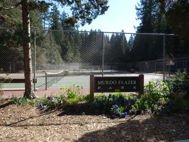 60705 at 3045 Elizabeth Way, North Vancouver