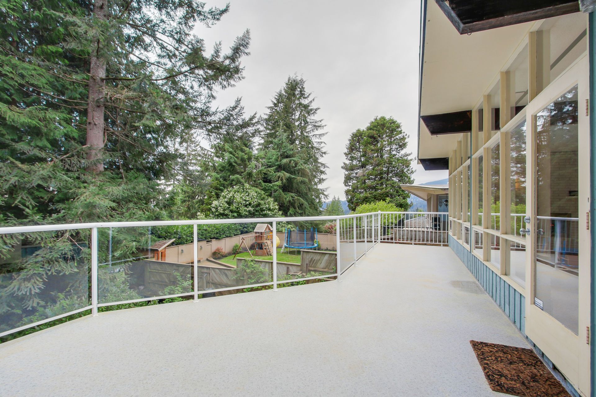 60962 at 851 Prospect Avenue, North Vancouver