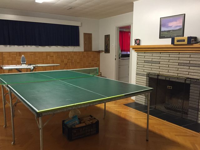 61212 at 727 21st Street W, North Vancouver