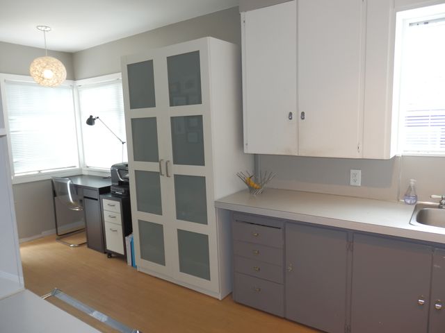 61259 at 231 27th Street E, North Vancouver