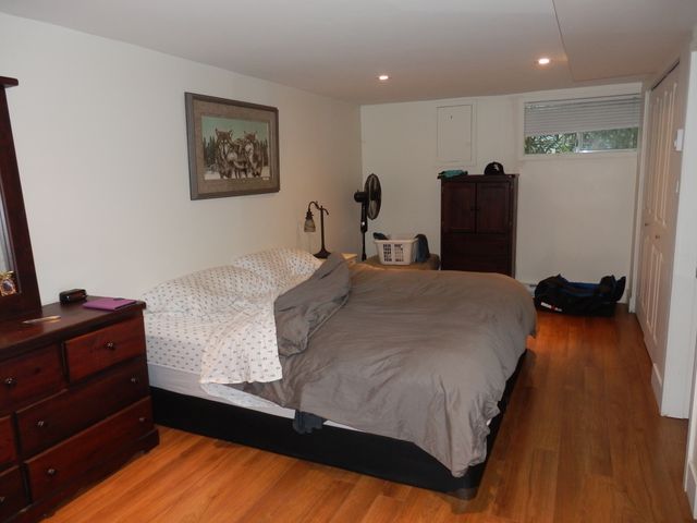 61283 at 231 27th Street E, North Vancouver