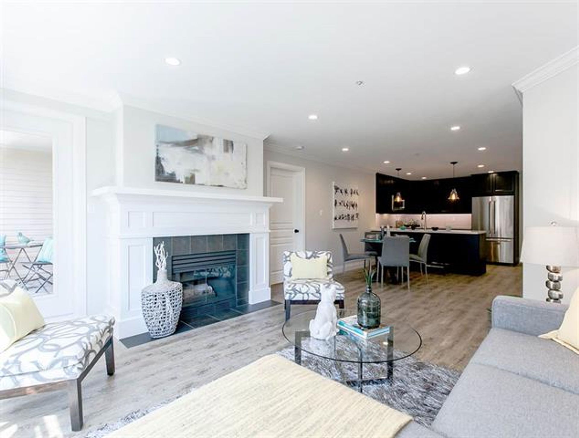 61381 at 103 - 1140 Strathaven Drive, North Vancouver