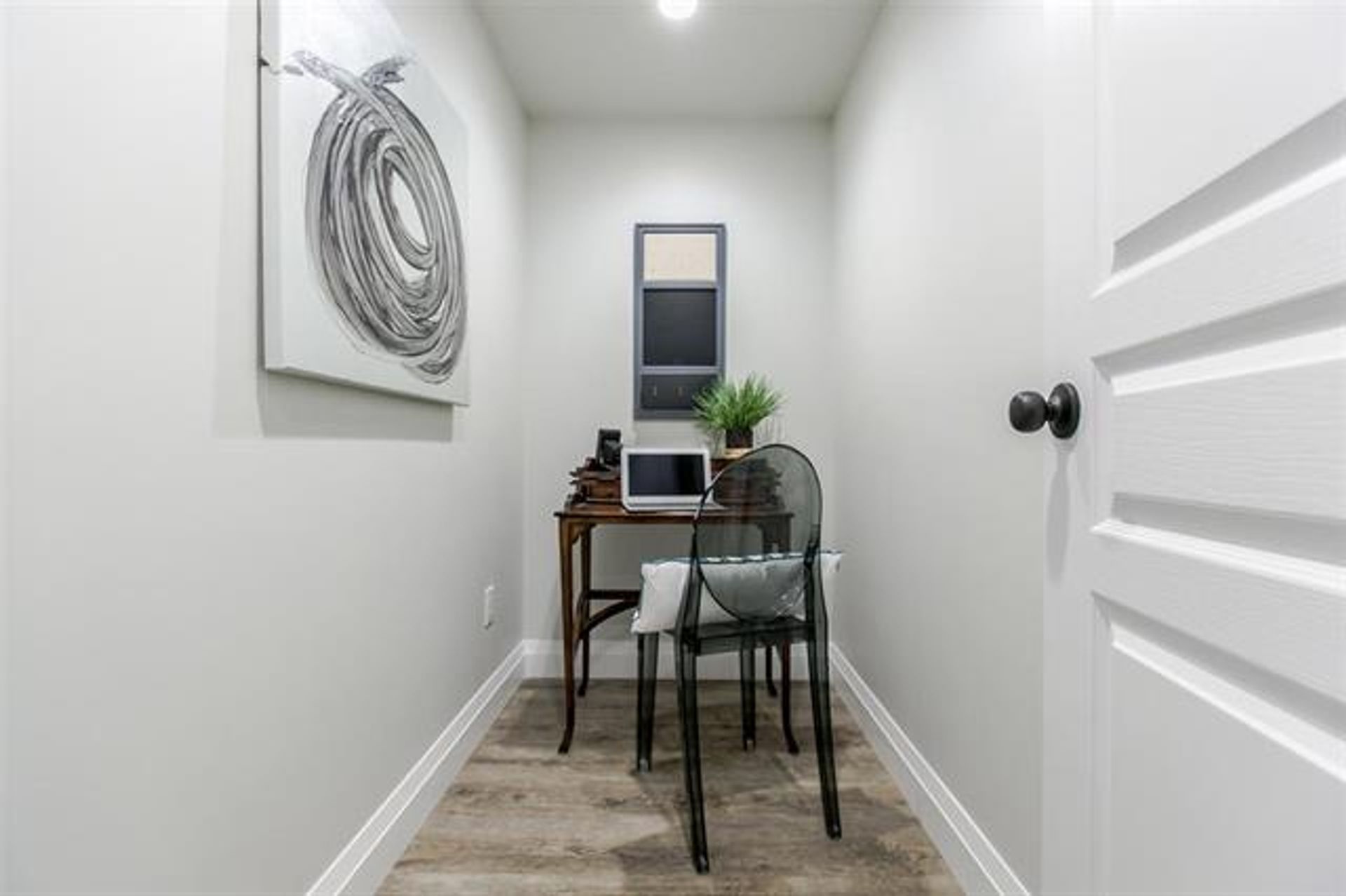 61416 at 103 - 1140 Strathaven Drive, North Vancouver