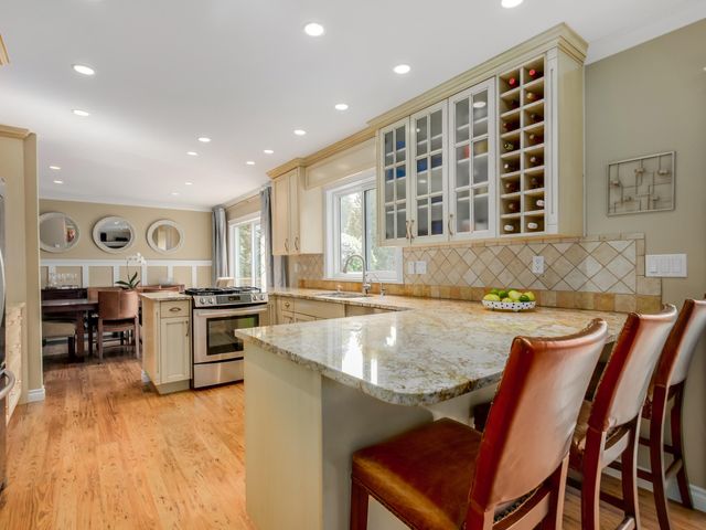 61445 at 697 Braemar Road E, North Vancouver