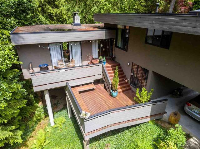 61687 at 3333 Chaucer Avenue, North Vancouver