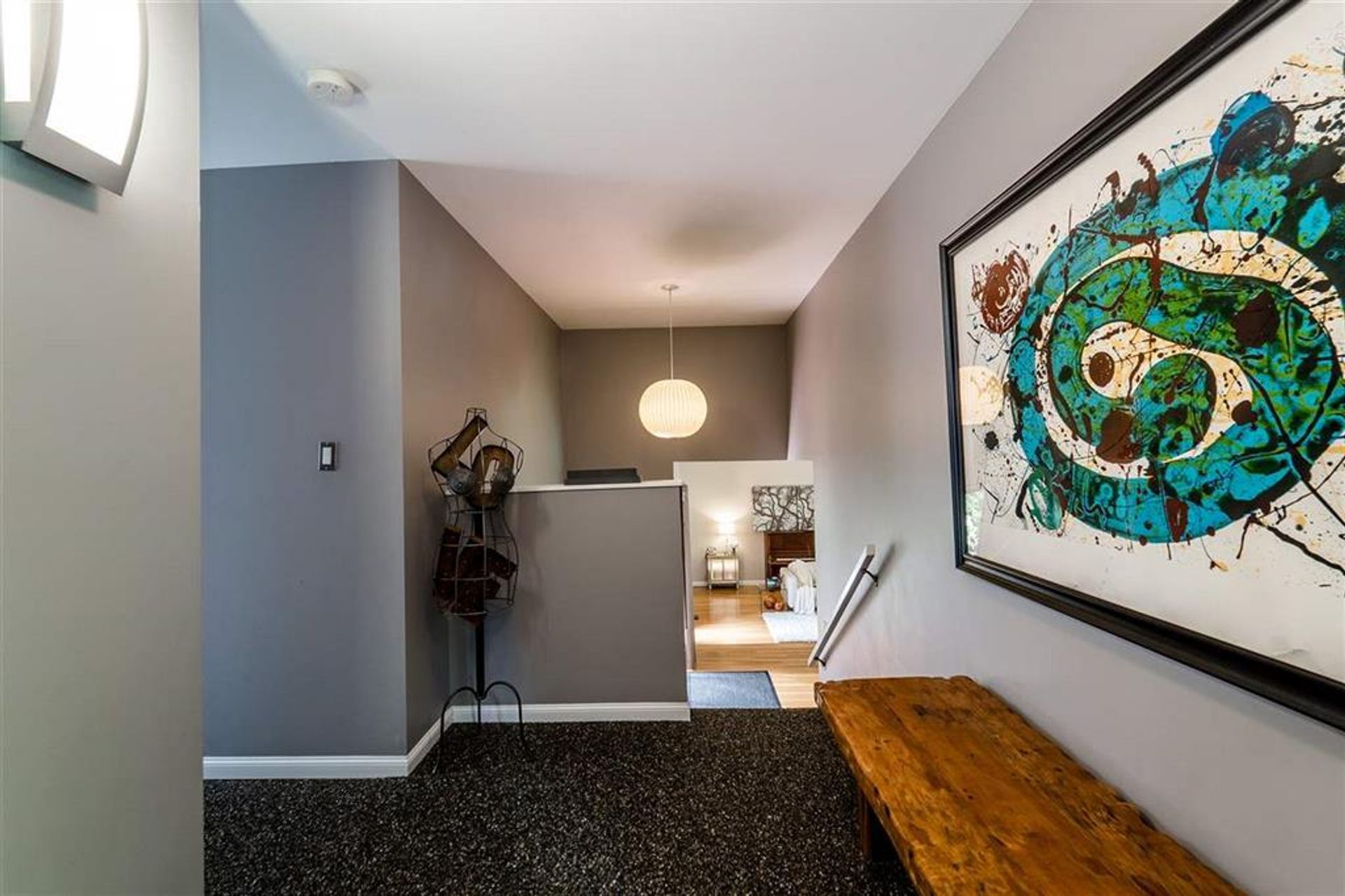 61632 at 3333 Chaucer Avenue, North Vancouver