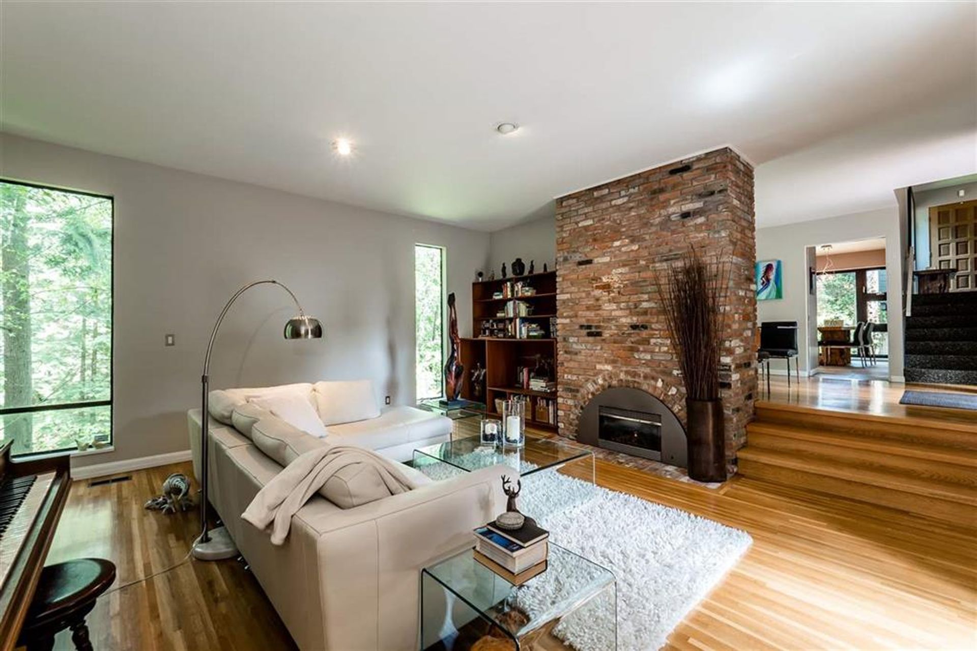 61639 at 3333 Chaucer Avenue, North Vancouver