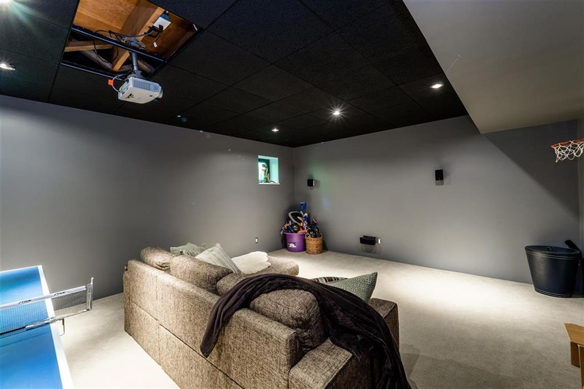 61672 at 3333 Chaucer Avenue, North Vancouver