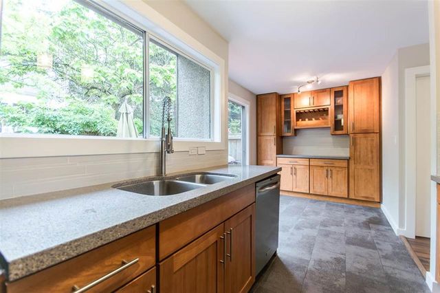 61817 at 969 Old Lillooet Road, North Vancouver