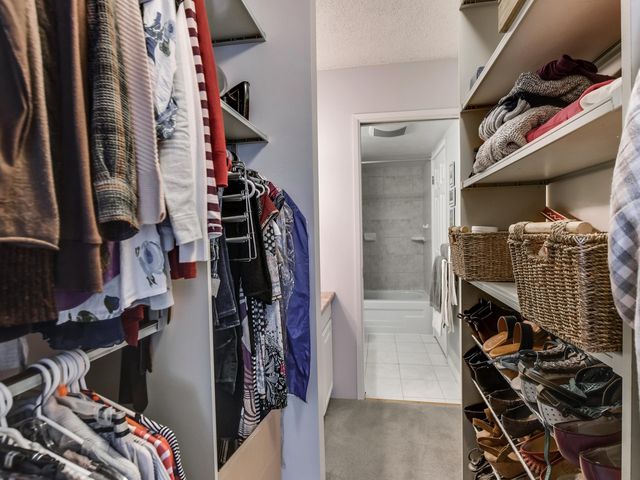 61973 at 321 - 206 15th Street E, North Vancouver