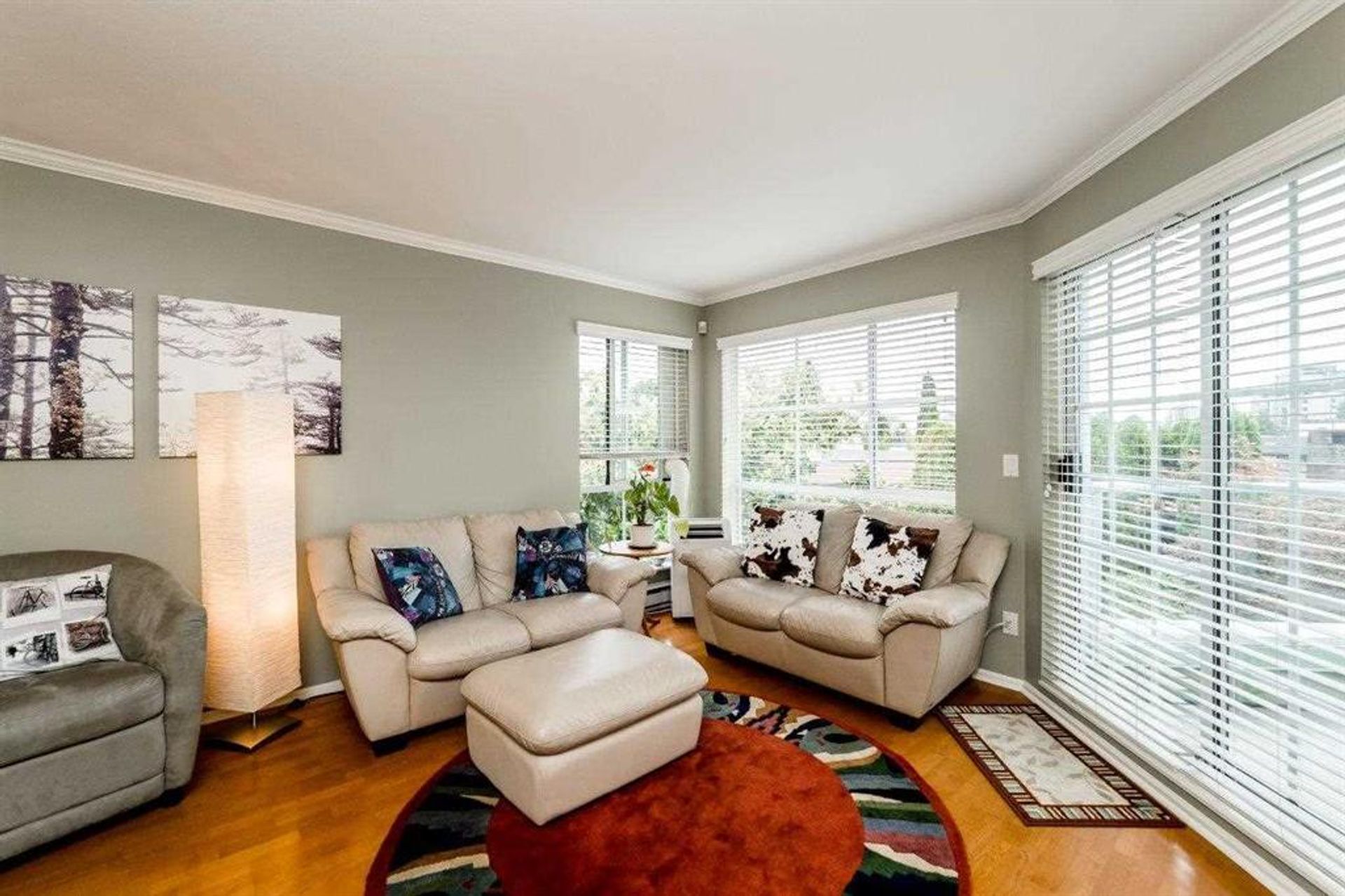 62034 at 301 - 250 4th Street W, North Vancouver