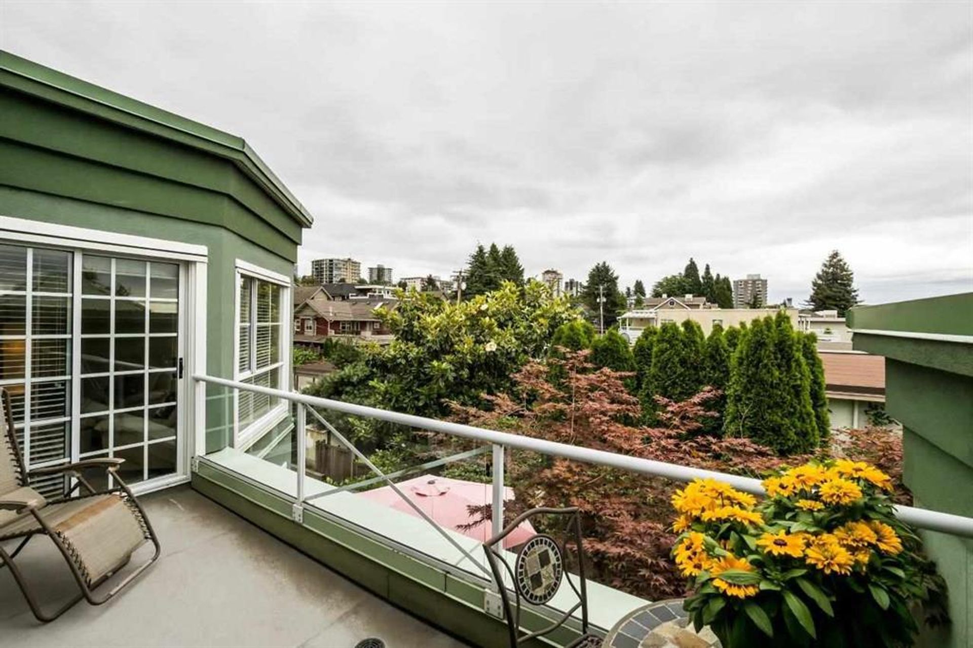 62067 at 301 - 250 4th Street W, North Vancouver