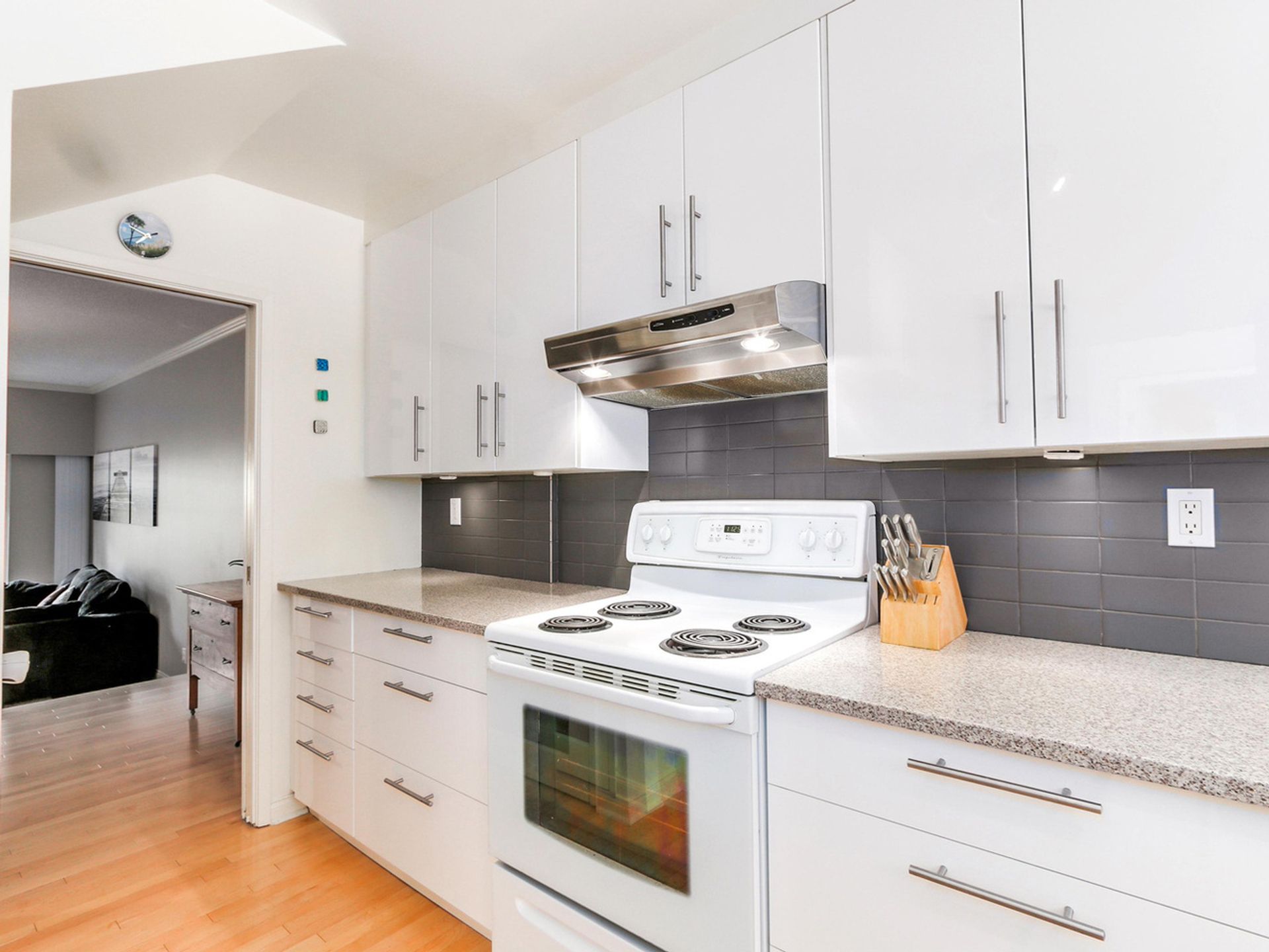 62087 at 151 - 3300 Capilano Road, North Vancouver