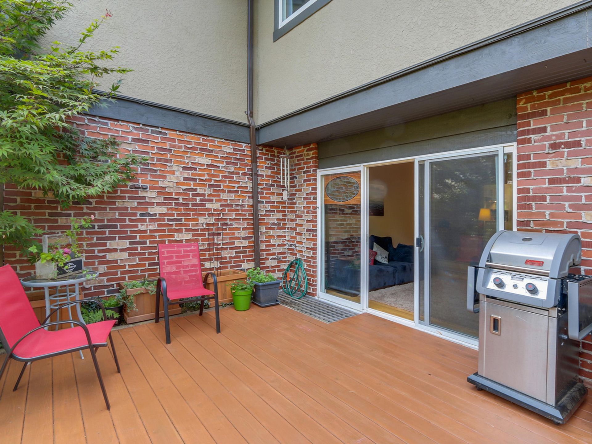 62105 at 151 - 3300 Capilano Road, North Vancouver