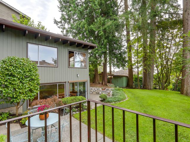 62215 at 159 Kensington, North Vancouver