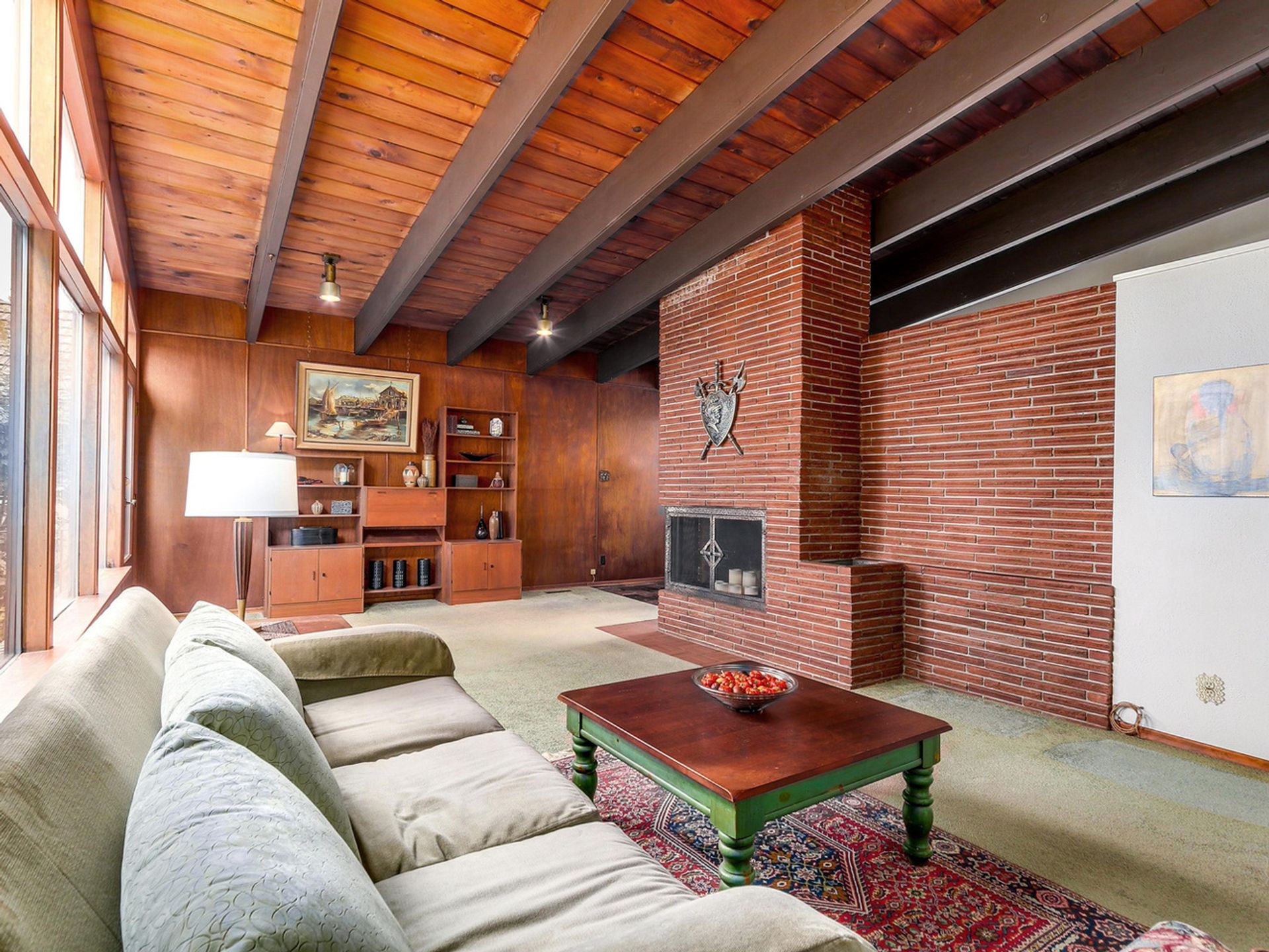 62164 at 159 Kensington, North Vancouver