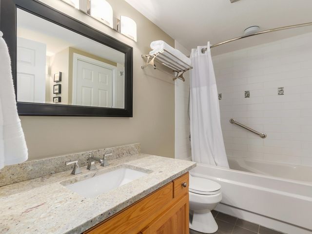 62326 at 1811 Coldwell Road, North Vancouver