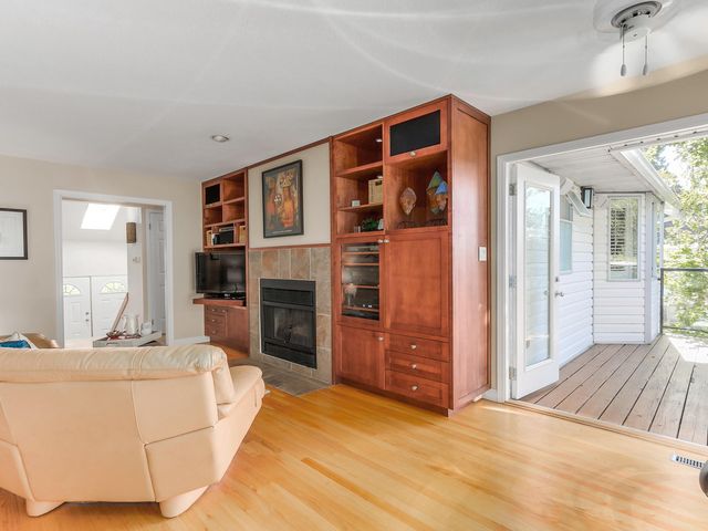 62347 at 1811 Coldwell Road, North Vancouver