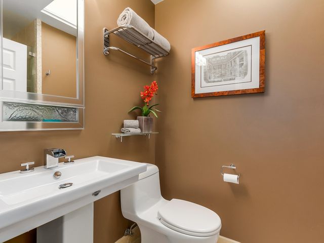 62350 at 1811 Coldwell Road, North Vancouver