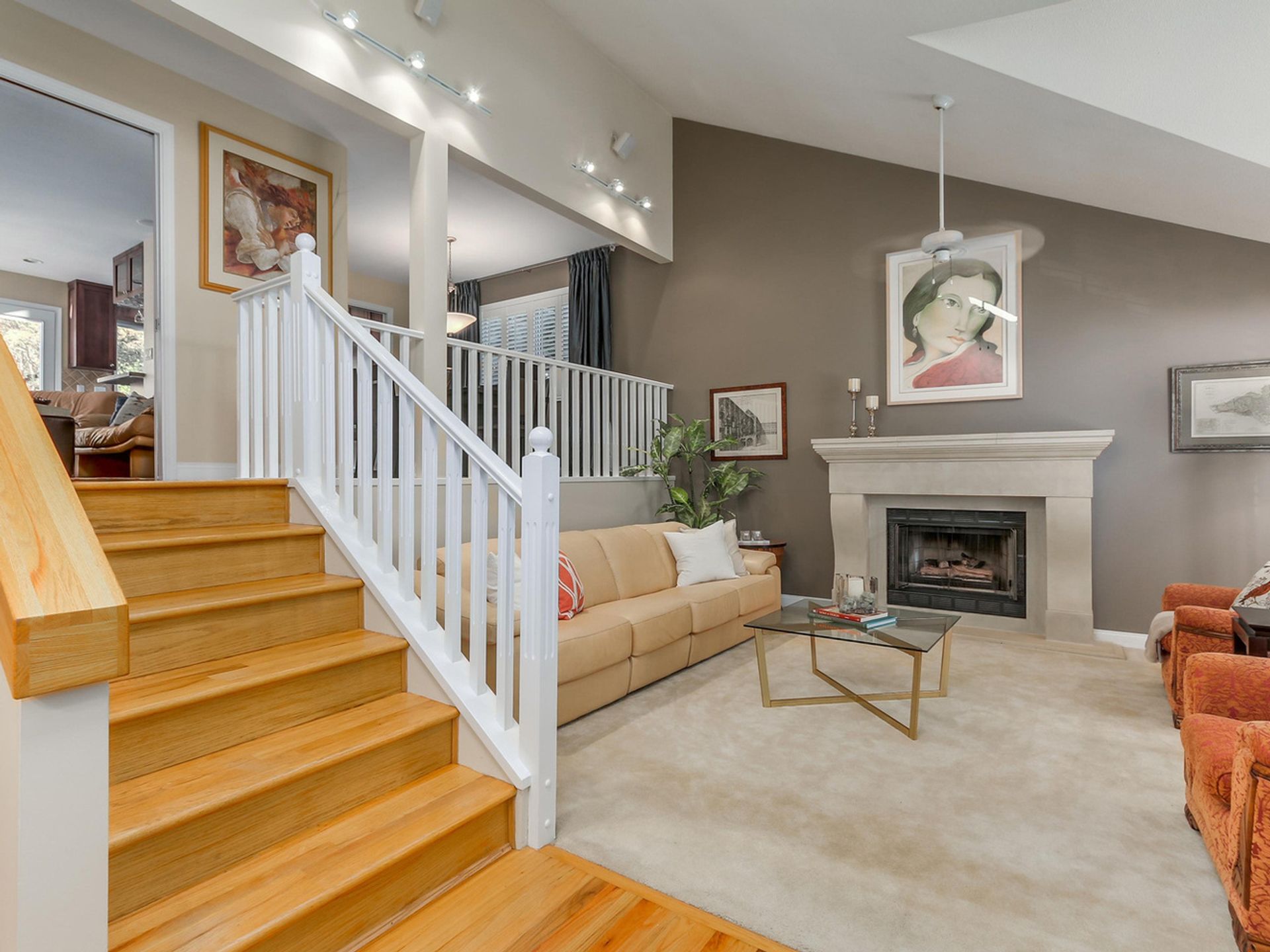 62281 at 1811 Coldwell Road, North Vancouver