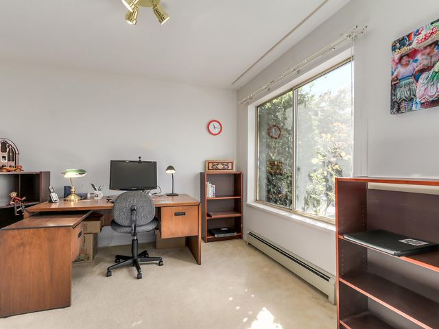 62398 at 1517 Lawson Avenue, North Vancouver